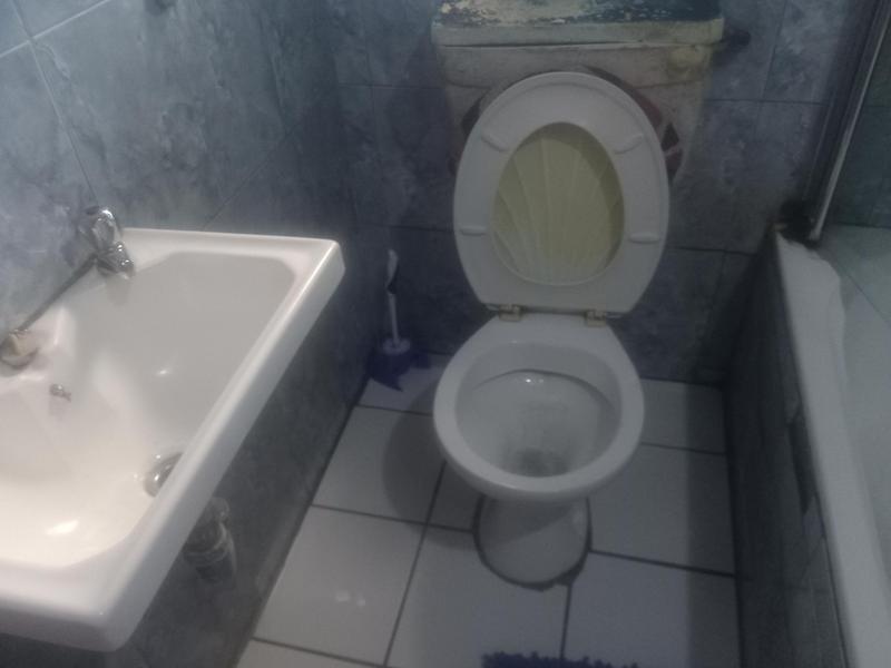 2 Bedroom Property for Sale in Phoenix Western Cape